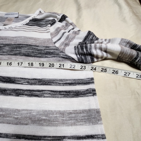 ♡Alfred Dunner Women's 3/4 Sleeve Striped Sweater Size XL - Picture 5 of 6
